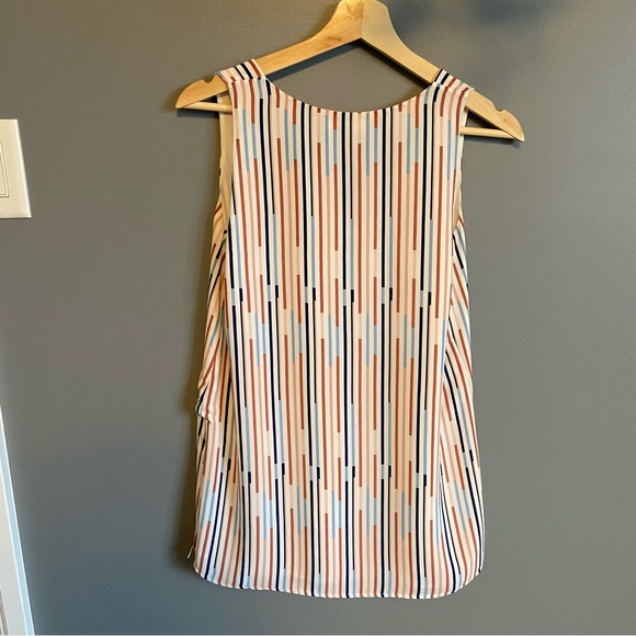 Camber and Grace Tank - Picture 2 of 4